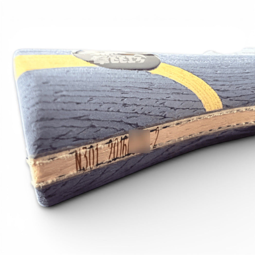 DHS Blade N301 Numéro 2 - Édition Rare 2016